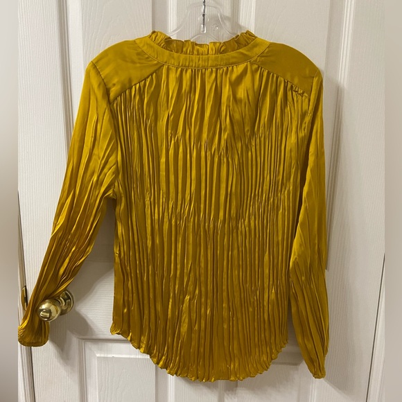 Blouse Cleo mustard’s color , size M - Picture 3 of 4